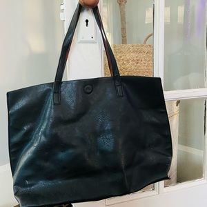 GH Bass black bag